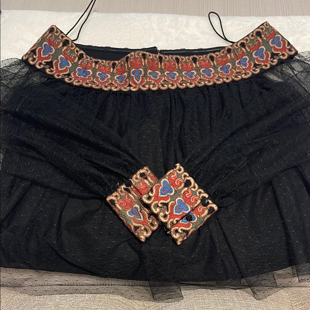 Alice + Olivia Black and Orange Embellished Bubble Top
